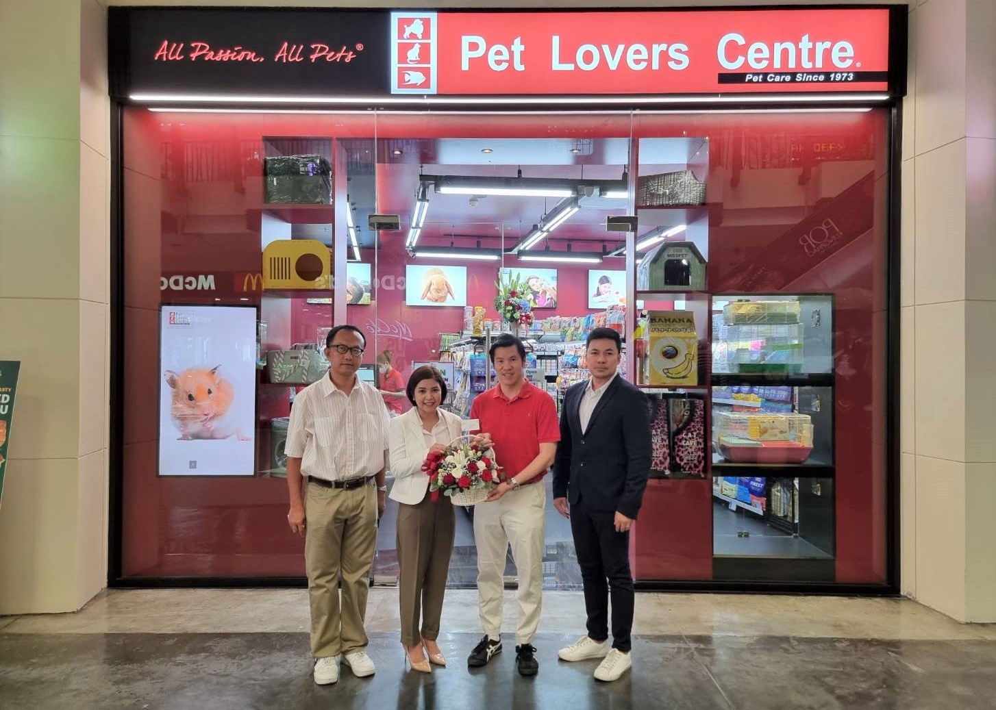 ศูนย์การค้าเดอะไนน์ เซ็นเตอร์ พระราม 9 ต้อนรับ Pet Lovers Center แหล่งรวมสินค้าคุณภาพ สำหรับสัตว์เลี้ยงตัวโปรด